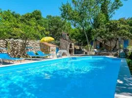 Losinj haus with pool