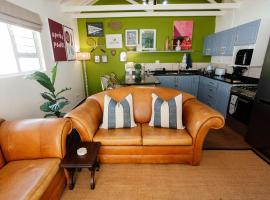 Park Road Apartments, hotel con hidromasaje en Howick