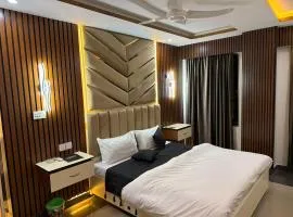 Mahnoor Living Apartment Peshawar