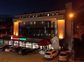 Ren Business Hotel