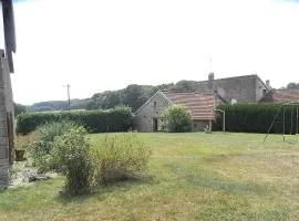 Chambre Bleue, A l'abri du pin