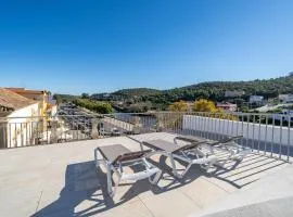 Apartamento Karolvaz V