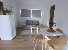 Birkdale 2 Bedroom Guest House Stay