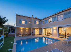 Villa Acacias - Au coeur de Saint-Tropez, holiday home in Saint-Tropez