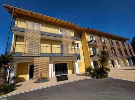 Hotel Wellness Magione Papale, hotel LʼAquilában