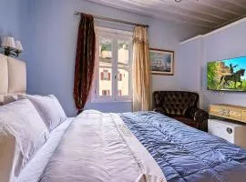 Theodoros Kolokotronis - Pandora