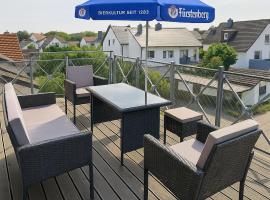 Außergewöhnliche 5 Zimmer Penthouse Wohnung in Kehl, hotel en Khel am Rhein