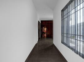 SPOT ON Khushi Lodge, hotel v destinaci Kurua