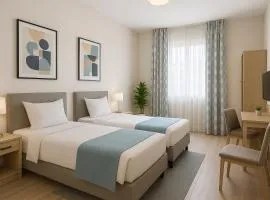 Fully Private Furnished Deluxe Studio Near Avenues Mall