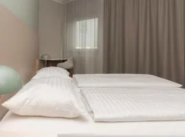 HANS-Y Apartments inklusive Outdoorpool & Bar