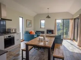Middle Barn at Cusgarne Manor, adults only