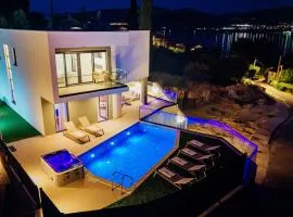SEAPHORIA Luxury Modern Villa