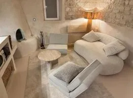 Hot Tub - Gare Vernon