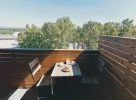 Central 2 bedroom apartment with terrace