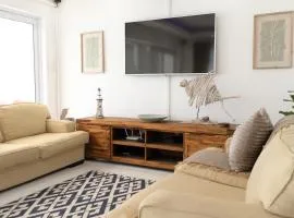 Tranquil Pet-friendly Pentehouse on Umdloti Beach