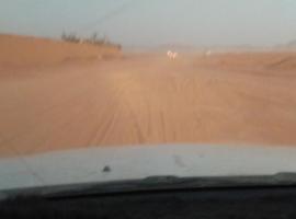 Mars rum camp, hotel in Wadi Rum