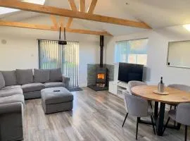 Cozy 2-Bedroom Cottage-Style Home