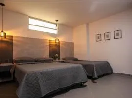 Hotel Medellín Pool and Breakfast