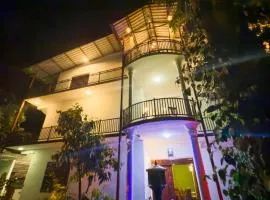 JAMI River Side Hotel & Yala Safari Place