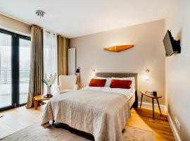 Zegrze Lake Apartament MORO z miejscem postojowym, ξενοδοχείο σε Zegrze