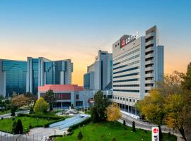 AZIMUT Grand Hotel Tashkent, Hotel in Taschkent