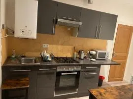 Moderne et Comfortable Studio Proche RER