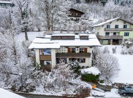 LAKE VIEW! Chalet Birkmayer by we rent, hotel v destinaci Zell am See