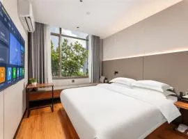 Chami Apartment Hotel, Buhadi