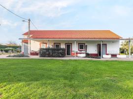 Casa das Pipas Palmela #2, hotel i Pinhal Novo