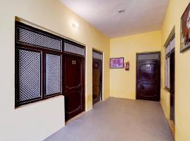 Hotel O Vrindavan guest house, ξενοδοχείο σε Dādri