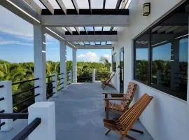 Lickety Split-Oceanview with Rooftop Escape