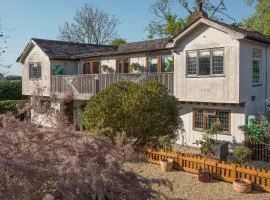 Sampford Hideaway Retreat