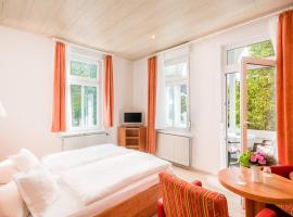 Hotel Flora, khách sạn ở Bad Harzburg