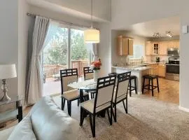 Littleton Home with Deck - 24 Mi to Denver!