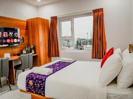 बंगलुरू में, होटल Keerthis Comforts Hotel Near Bangalore Airport