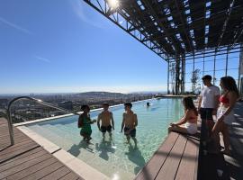 Aparto Diagonal Suites, hotel in Esplugues de Llobregat