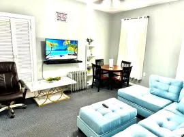 3 Bedrooms Huge Apt in LIC, very next to Manhattan