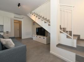 MGH Luxury - Blue Horizon & Alba Lake Houses, מלון בריבולטלה