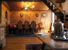 Classy typical apartment in Alvera'