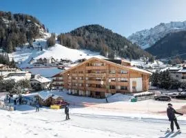 Hotel Garni Dolomieu
