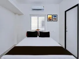 Hotel O Eswar Guest House Padur