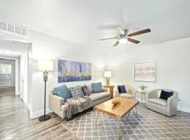 Modern & Spacious Retreat Steps from AT&T Stadium