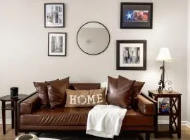 Premium 2BR Escape Pool Gym and Minutes to DT Austin