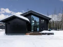 Serenity Levi - Hot Tub & Sauna