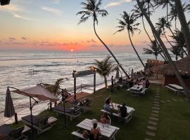 Kabalana Surf Hostel, hotel in Ahangama