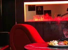 Red Room Luxury puhkemaja