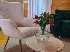 Nadiaa Wood House, hotel a Ilidža