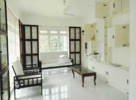 POP 84102D Travancore Island Resort