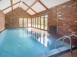 6 Bed in Blaencwm oc-t32688