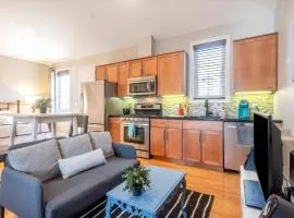 Walk to Caltrain! Studio in Dtwn San Mateo